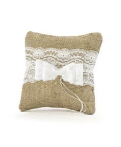 Coussin Porte Alliance Jute et Dentelle