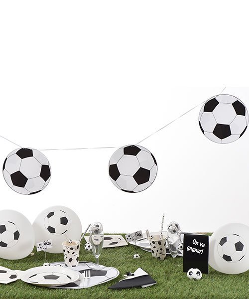 Guirlande avec ballons de foot pour Anniversaire Football